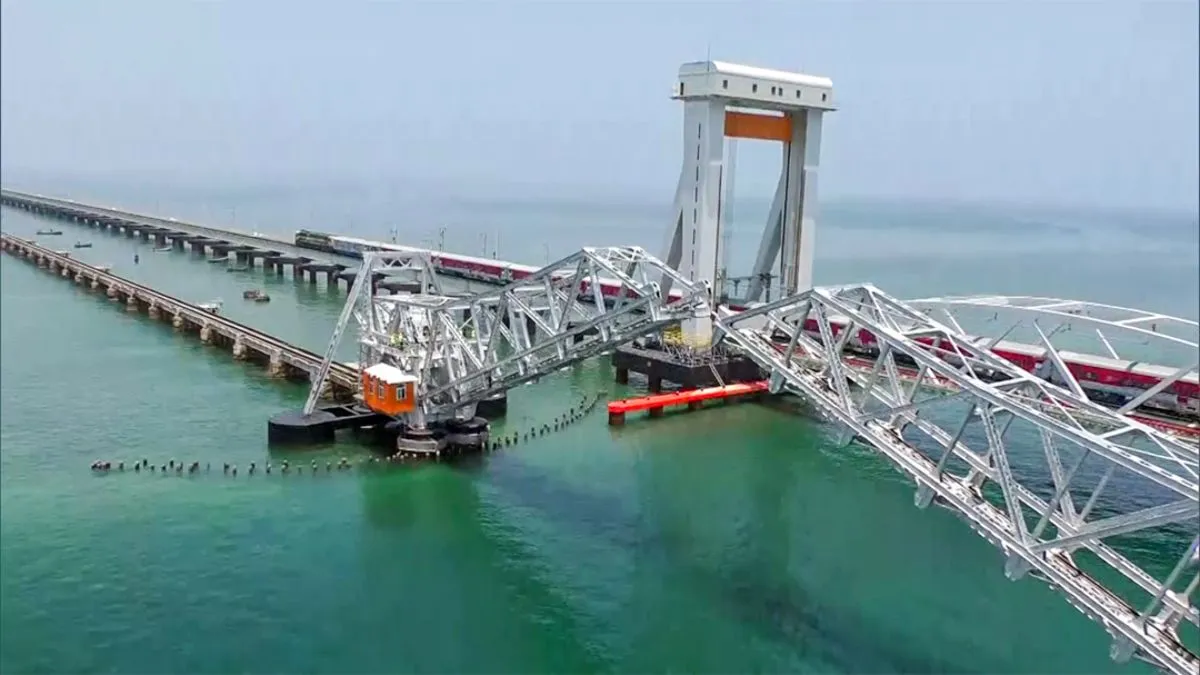 pamban-bridge-train-services-to-rameswaram-resume-rameswaram-island-first-vertical-lift-sea-bridge-details