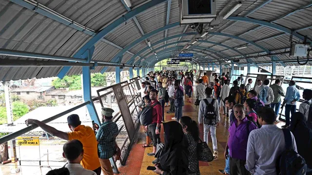 Mumbai Local Update: Central Railway Announces Sunday Mega Block ...