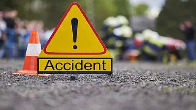 kolkata-accident-drunk-filmmaker-crashes-into-thakurpukur-market-leaving-one-dead-and-eight-injured