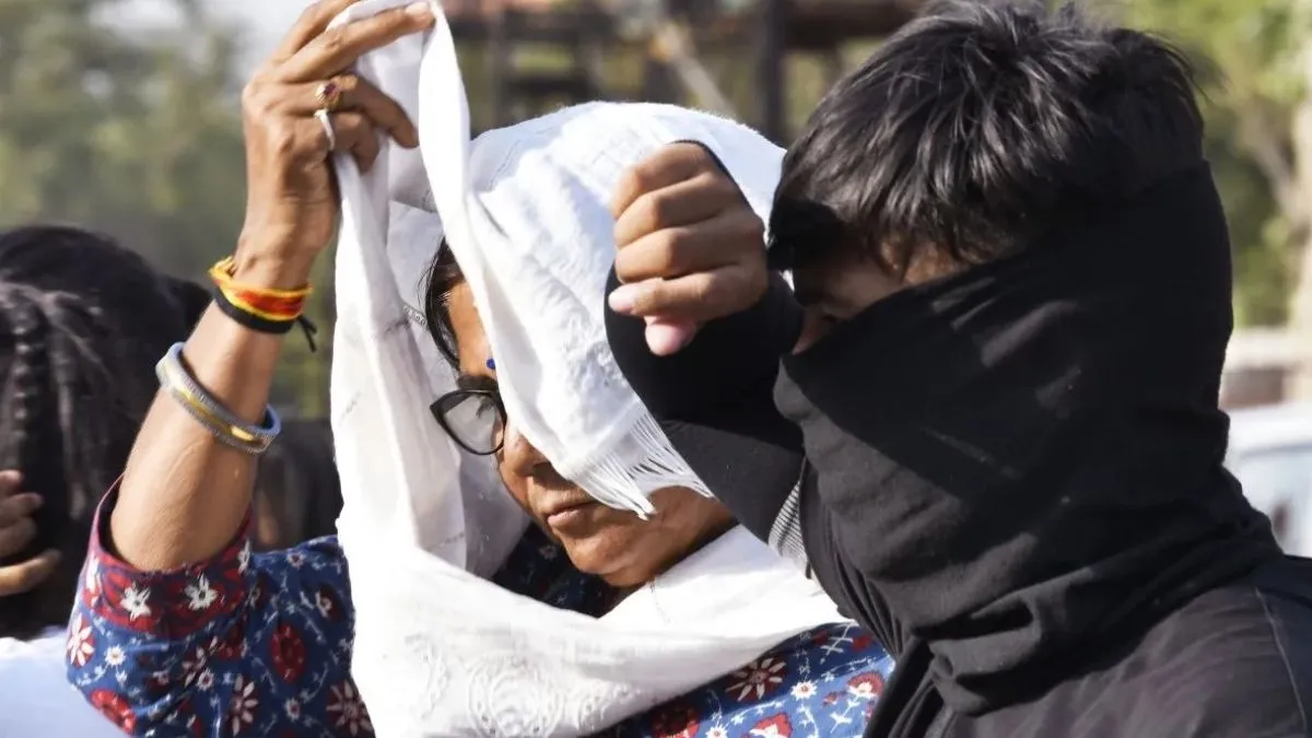 rajasthan-weather-update-heatwave-alert-issued-for-14-districts-barmer-records-456-degrees-celsius-barmer-temperature