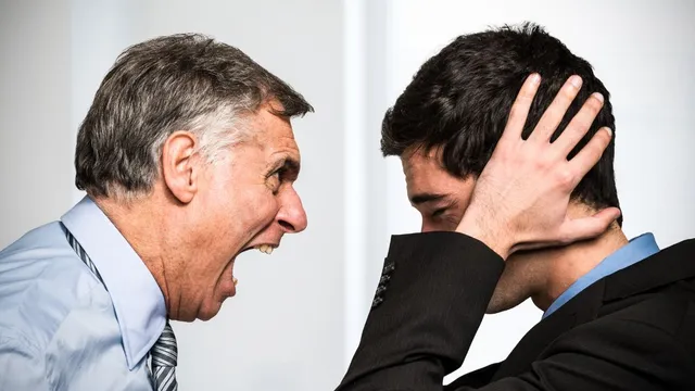 6-unprofessional-behaviours-that-can-land-you-in-trouble-with-your-boss