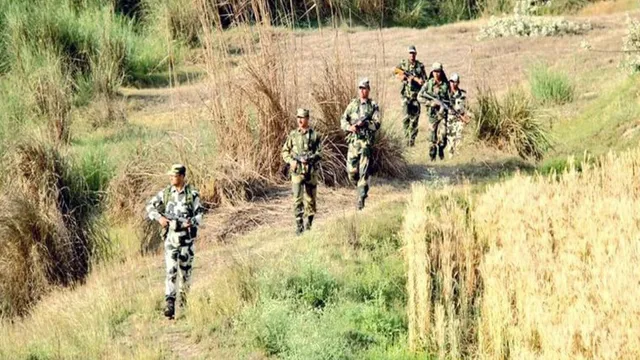 punjab-bsf-jawan-injured-in-ied-blast-along-india-pak-border-in-gurdaspur-security-forces-issue-alert