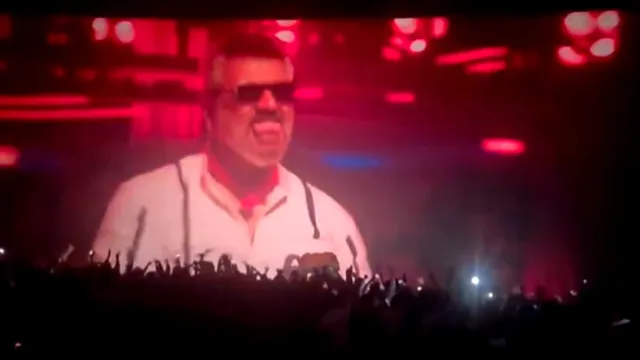 WATCH: Ajith Kumar's Fans Go Berserk On Good Bad Ugly First Day First ...
