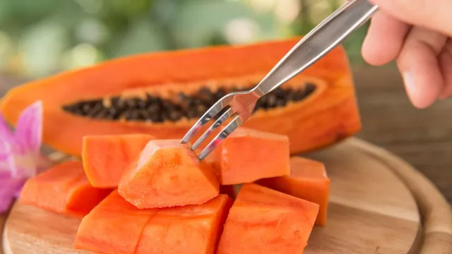 5-foolproof-tips-to-pick-perfect-papaya-this-summer