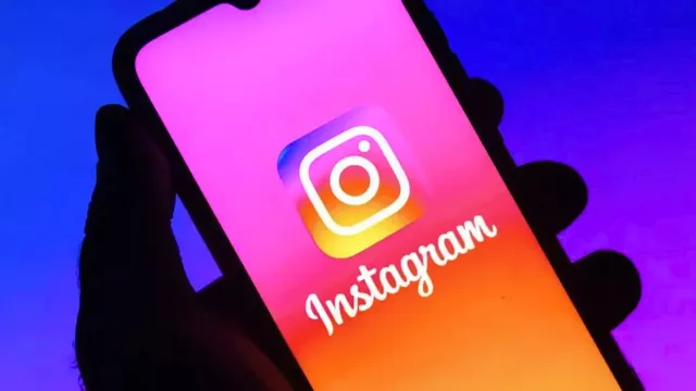 instagram-just-got-mysterious-secret-reels-you-cant-see-without-a-code