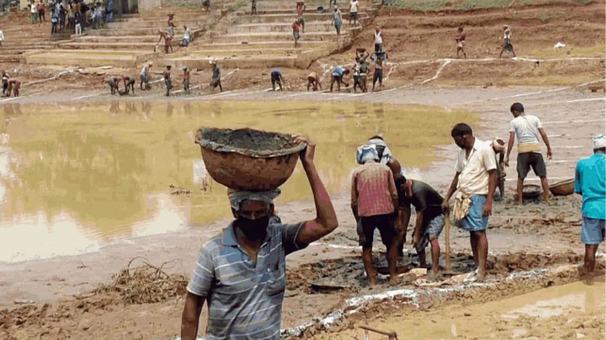 mgnrega-wage-to-increase-150-days-of-guaranteed-work-rural-development-ministry-saptagiri-sankar-ulaka-mgnrega-job-cards