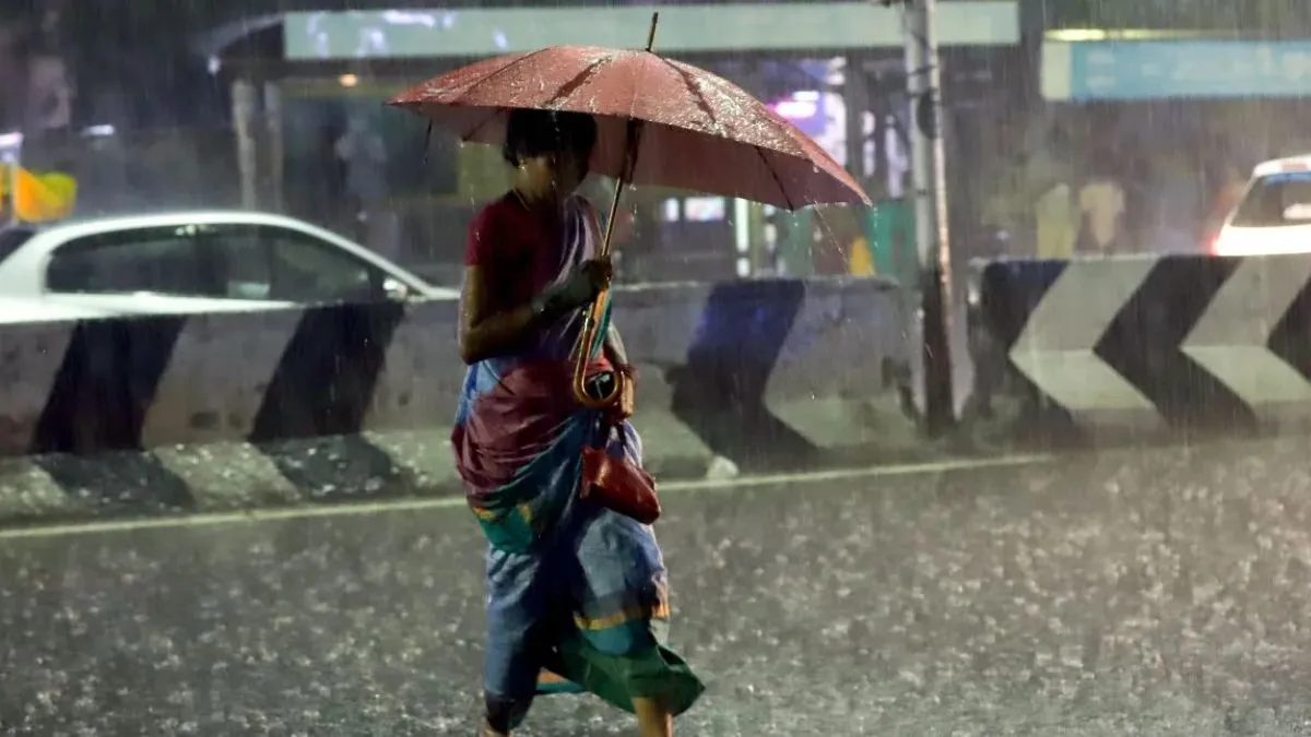 chennai-weather-city-to-witness-light-rain-on-april-16-imd-issues-yellow-alert-for-four-tamil-nadu-districts-tirupur-dindigul-virudhunagar-tenkasi-forecast