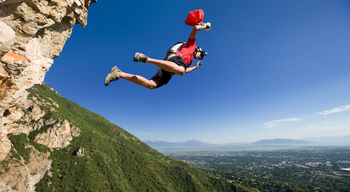 BASE Jumping