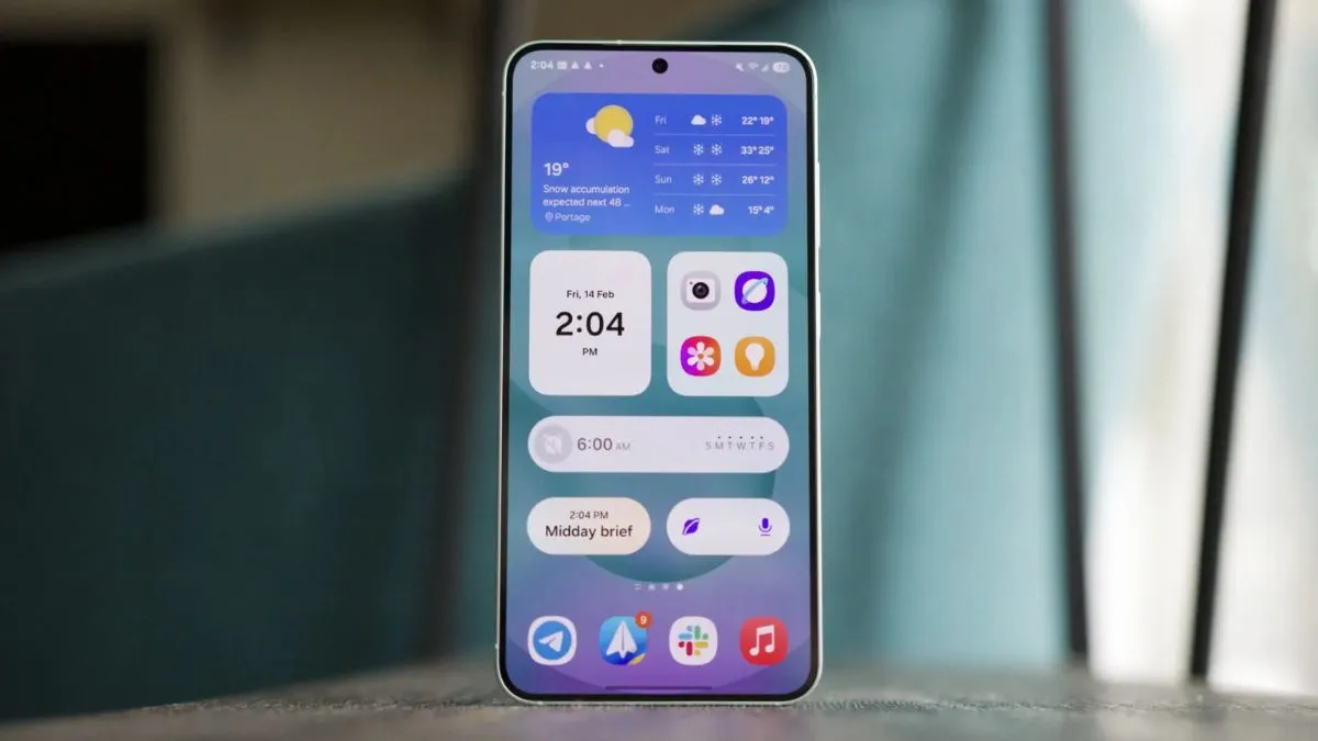 samsung-finally-releases-full-one-ui-7-for-galaxy-s25-phones