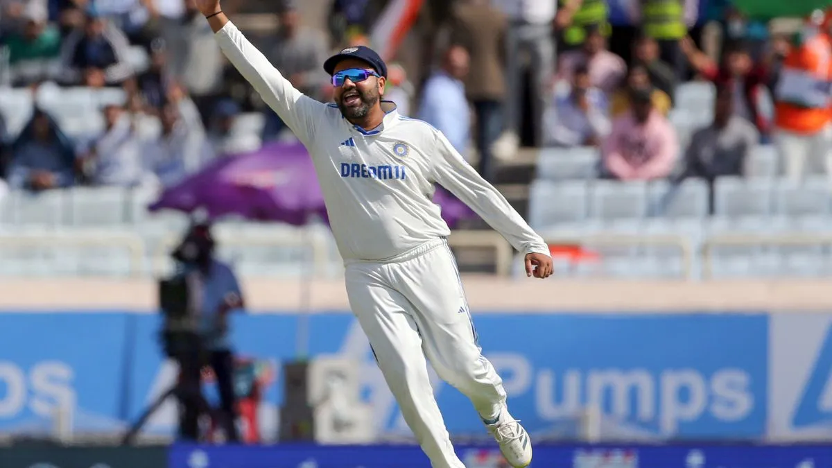 rohit-sharma-reveals-story-behind-iconic-garden-mein-nahi-ghoomega-remark-for-young-indian-teammates