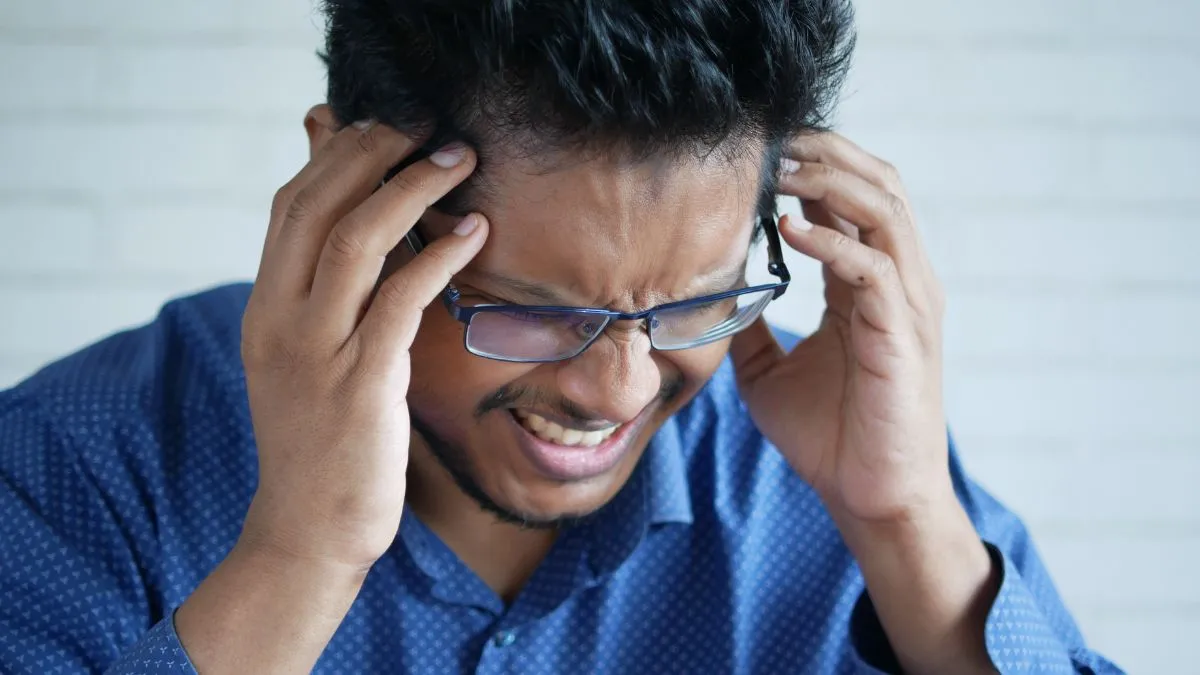 5-smart-ways-to-prevent-heat-induced-headaches-in-summer