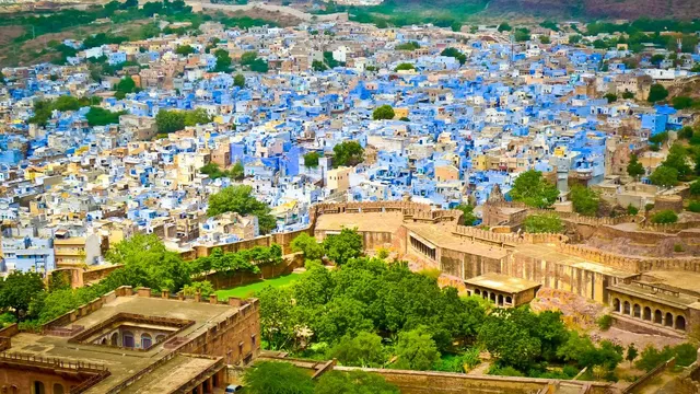 5-must-visit-destinations-in-india-that-feel-like-a-fairytale