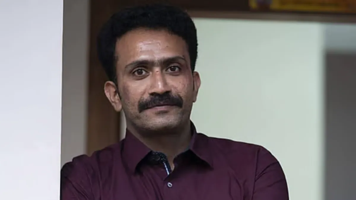 malayalam-actor-shine-tom-chacko-arrested-in-drug-case-after-fleeing-hotel-during-narcotics-raid