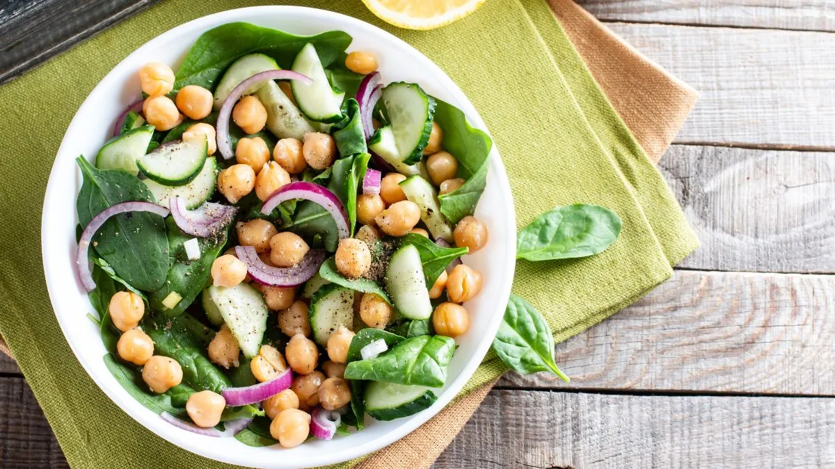 5-healthy-summer-salads-that-can-help-you-shed-those-extra-kilos