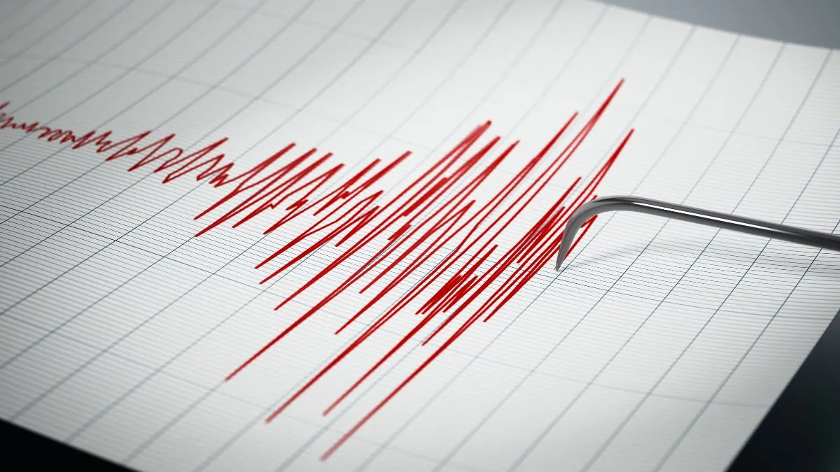 strong-602magnitude-earthquake-hits-turkey