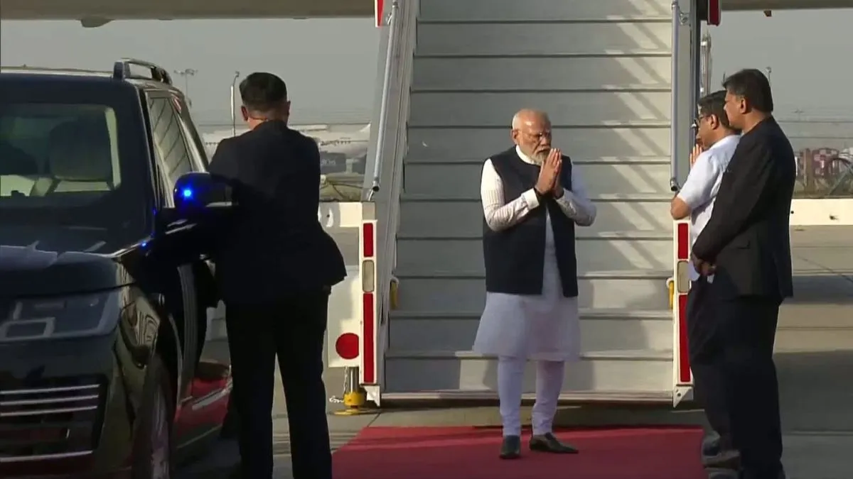 pm-narendra-modi-plane-avoids-pakistani-airspace-while-returning-back-from-jeddah-to-delhi-after-pahalgam-attack-reports