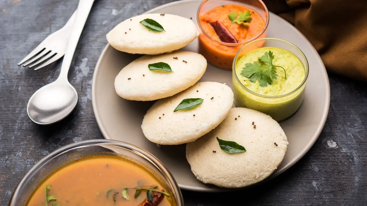 5-steamed-south-indian-recipes-for-light-and-comforting-dinner