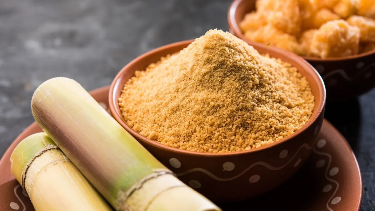 4-health-benefits-of-drinking-jaggery-water-for-your-overall-wellbeing