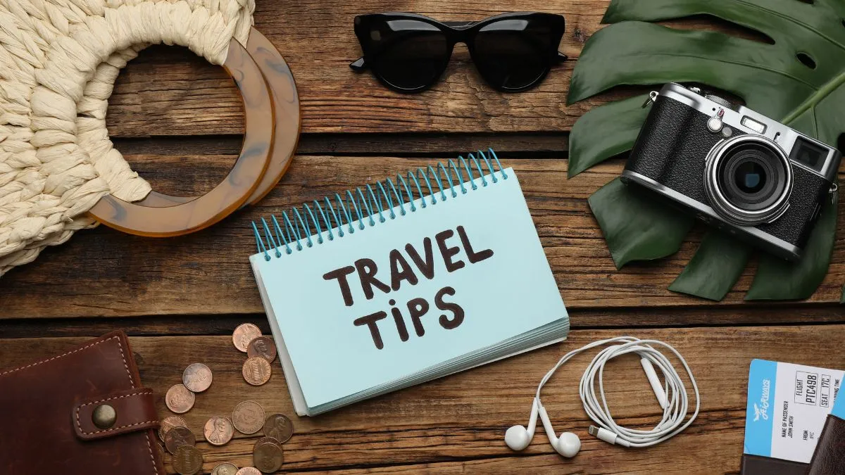 Item Tips Travel Tips: Essential Items To Carry In Your Handbag All Time