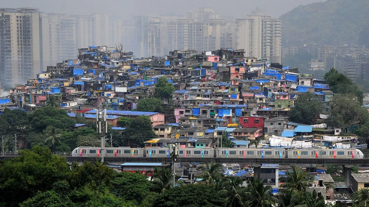 mumbai-metro-line-4-phase-2-update-key-girder-launched-at-gandhi-nagar-junction-opening-by-this-date