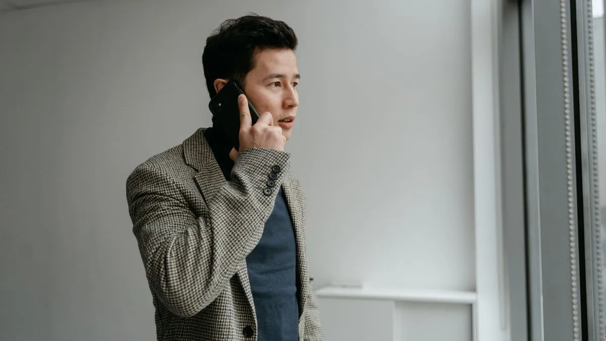 employee-accidentally-says-love-you-to-important-client-on-call-his-heartwarming-reply-on-email-wins-hearts