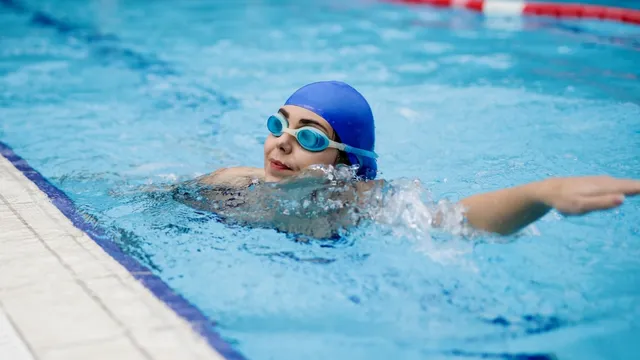 30-minute-swimming-workout-routine-to-achieve-incredible-health-benefits-within-a-week