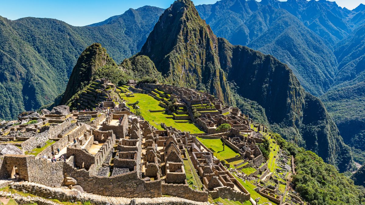 top 10 coldest countries to visit when its summer in india (7)