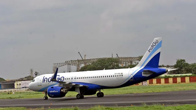 drunk-passenger-molests-indigo-air-hostess-on-delhishirdi-flight-detained-upon-landing