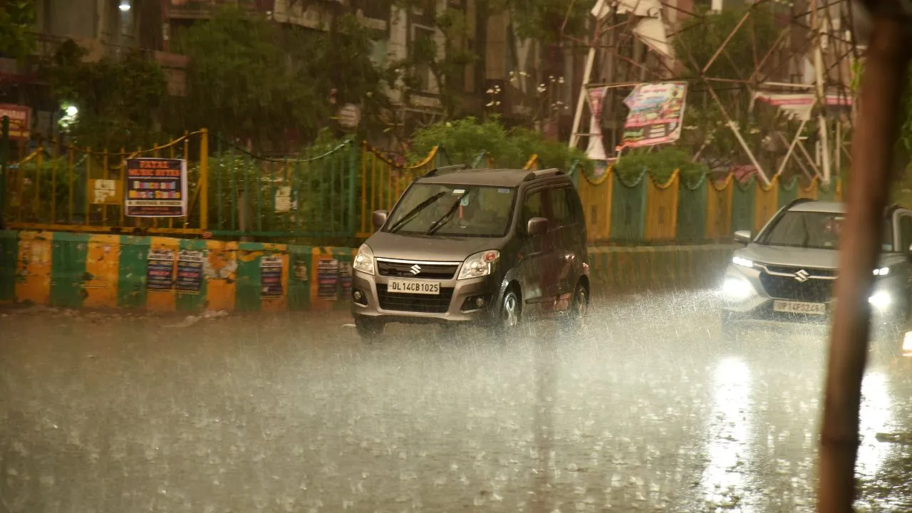 patna-weather-today-city-to-witness-rain-thunderstorm-imd-issues-orange-alert-for-eight-bihar-districts