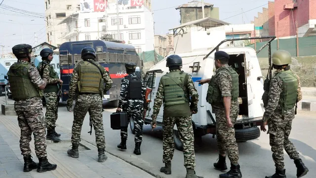 jammu-schools-closed-holiday-declared-in-five-districts-of-jammu-check-list-operation-sindoor-loc-firing-news-pahalgam-attack-latest-updates