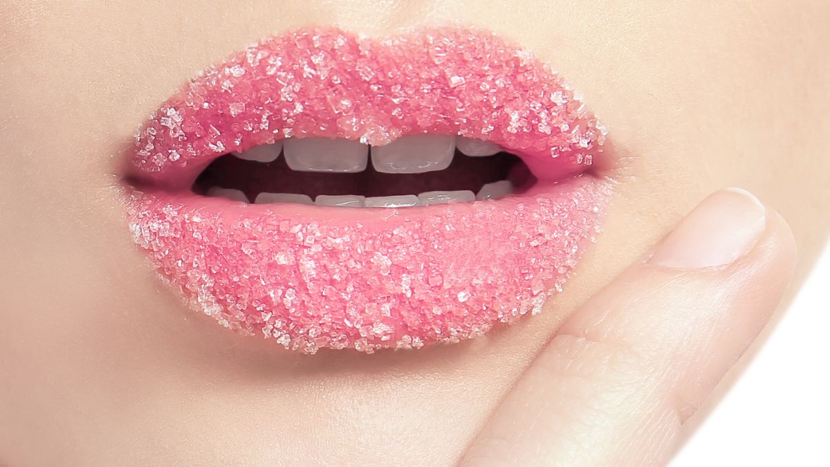 diy exfolating lip scrubs