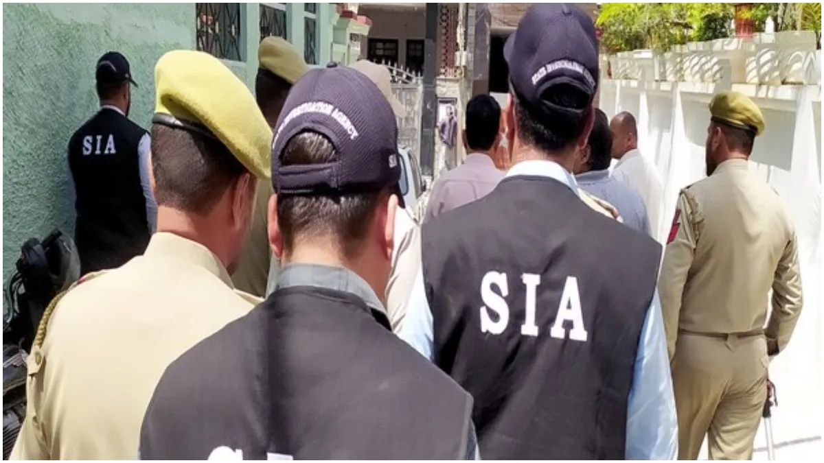 kashmir-sia-raids-20-locations-in-terror-conspiracy-case-overground-workers-under-radar