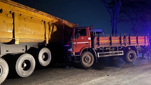 raipur-accident-news-kharaora-road-accident-mazda-truck-crash-chhattisgarh-accident-death-toll-raipur-highway-tarffic-jam-latest-updates