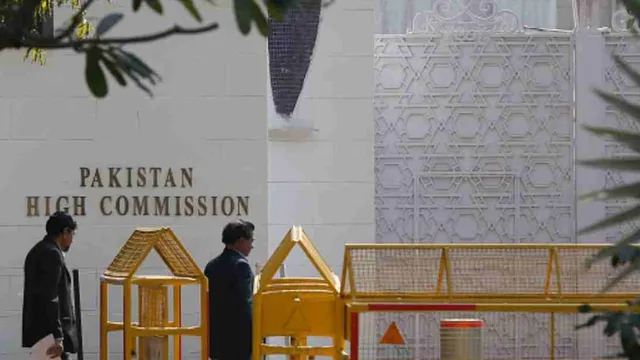 India Expels Pakistani Diplomat, Orders To 'Leave Within 24 Hours'