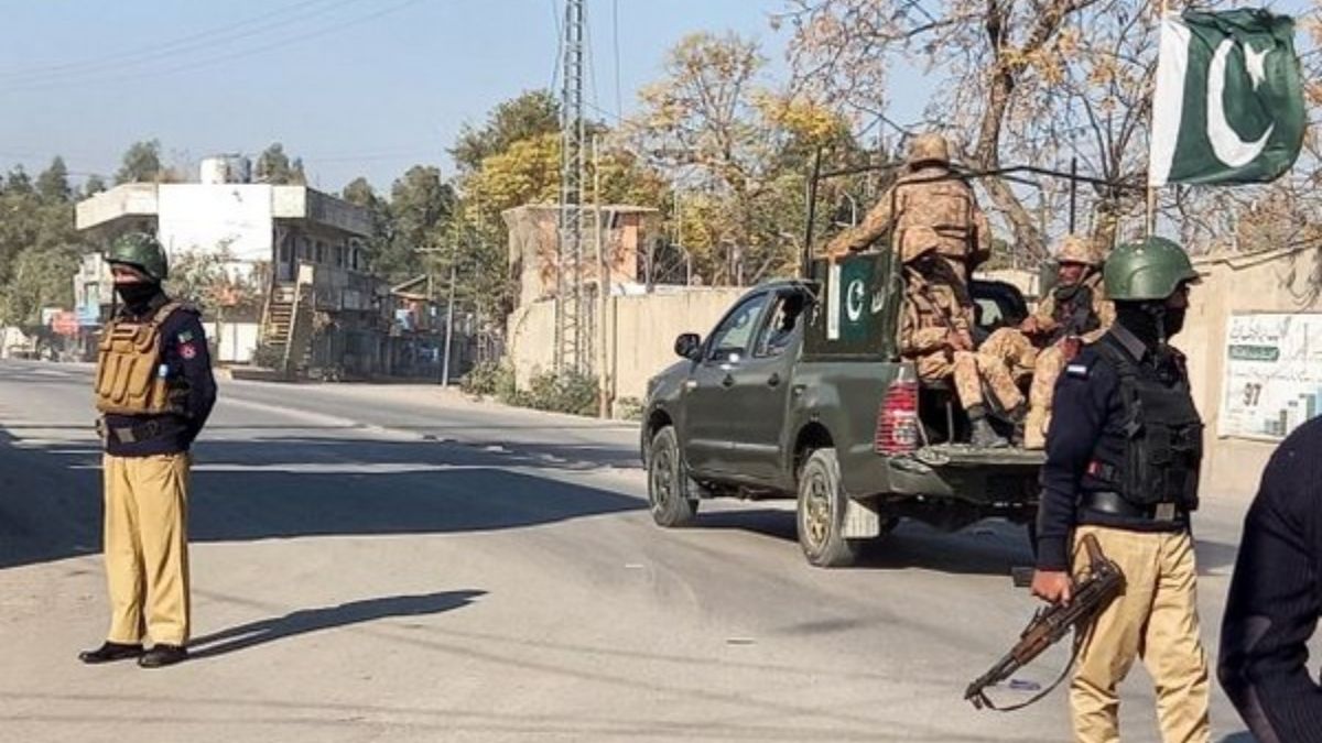 indopak-tensions-11-pakistani-military-personnel-killed-40-civilians-dead-in-confrontation-with-india