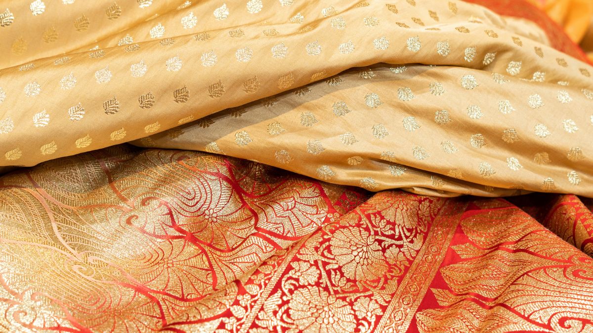 how to wash silk clothes