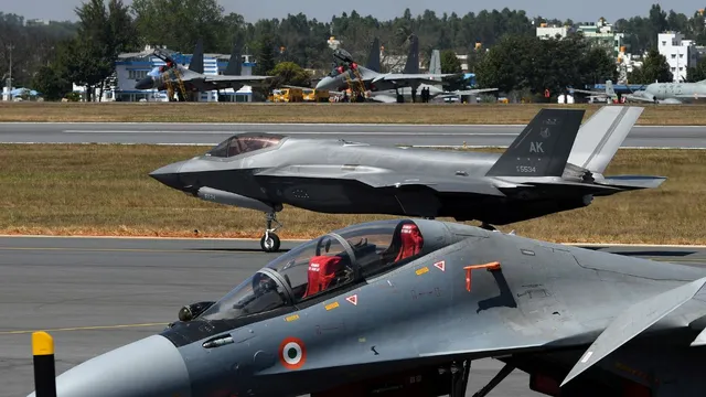 pakistan-launched-airstrikes-on-indian-air-bases-pib-debunks-false-claims-about-udhampur-bathinda-nagrota