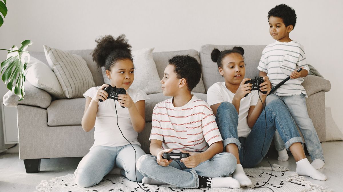 50 heartwarming quotes about family love and bonding (3)