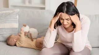 What Are The Signs Of Postpartum Depression And How It Affects New Mothers? Know From An Expert