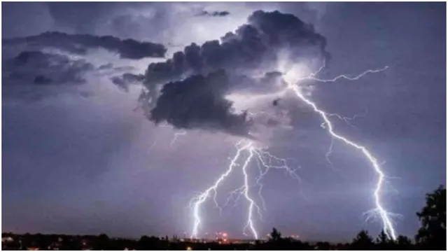 odisha-weather-lightning-strikes-claim-nine-lives-in-state-imd-issues-rainfall-alert-orange-yellowe