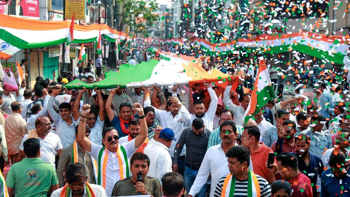 mumbai-shindeled-shiv-sena-holds-tiranga-rally-to-honour-indian-armed-forces-after-operation-sindoor