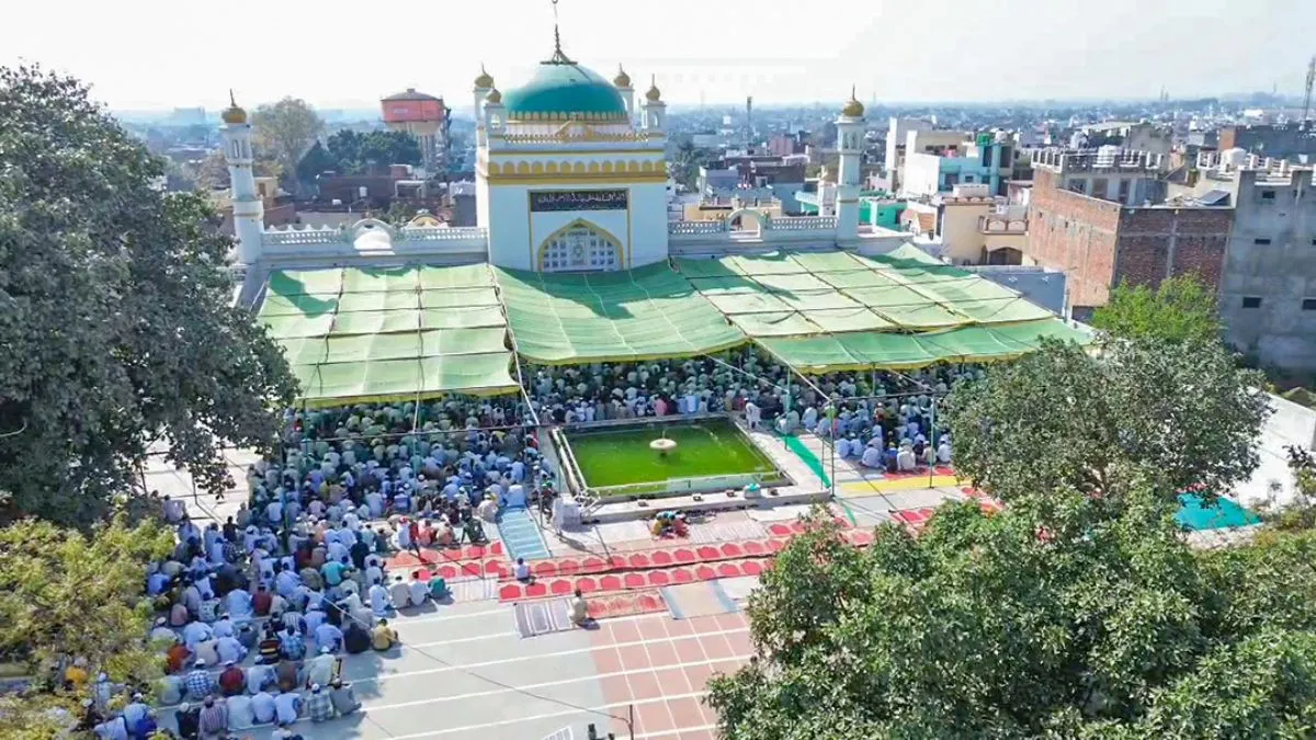sambhal-mosque-row-allahabad-hc-junks-masjid-committee-plea-against-survey-of-shahi-jama-masjid