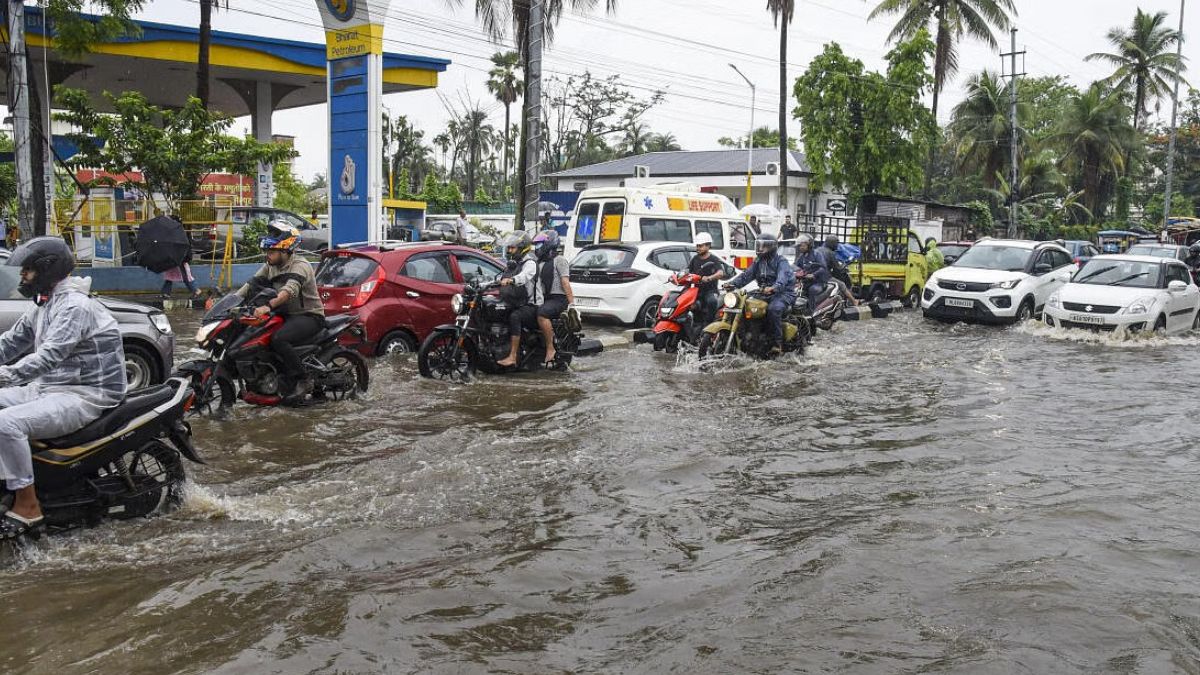assam-weather-imd-issues-heavy-rain-alert-for-guwahati-other-districts-waterlogging-leads-to-traffic-congestion