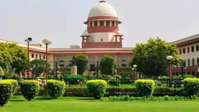 govt-legally-empowered-to-reclaim-properties-declared-waqf-using-waqf-by-user-principle-centre-tells-sc