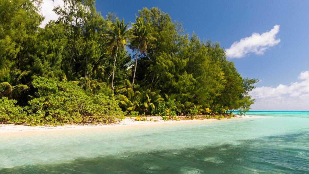 Top 10 hottest countries in the world  (8)