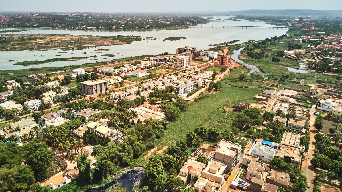 Top 10 hottest countries in the world 