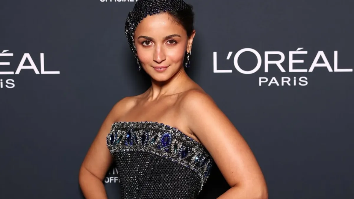 cannes-2025-alia-bhatt-rocks-her-second-day-look-in-glamorous-bejewelled-dress-with-dramatic-headpiece