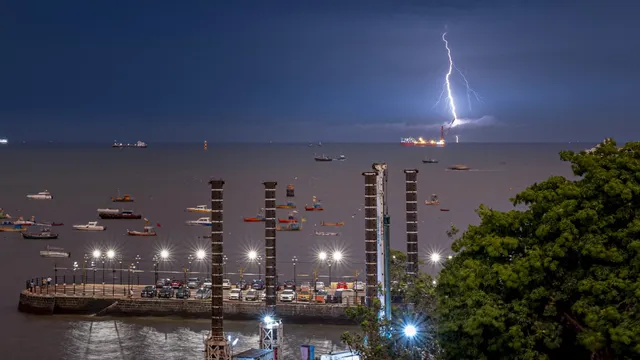 maharashtra-weather-update-imd-issues-red-alert-for-coastal-areas-heavy-rainfall-predicted-check-forecast