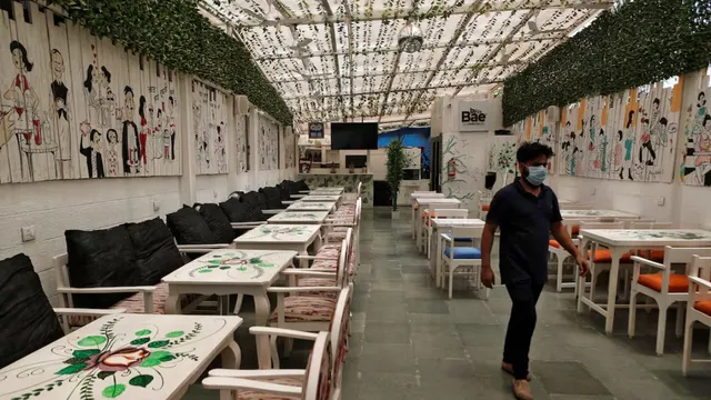 5000-restaurants-delisted-by-swiggy-zomato-others-for-lacking-fssai-license
