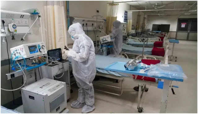 delhi-covid-cases-104-active-cases-in-national-capital-cm-rekha-gupta-briefs-on-preparedness-check-advisory